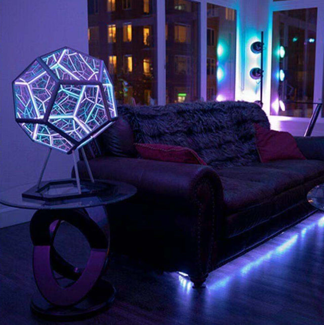 Infinity Prism LED-lampa – fascinerande färg och futuristisk glöd MILA Sverige