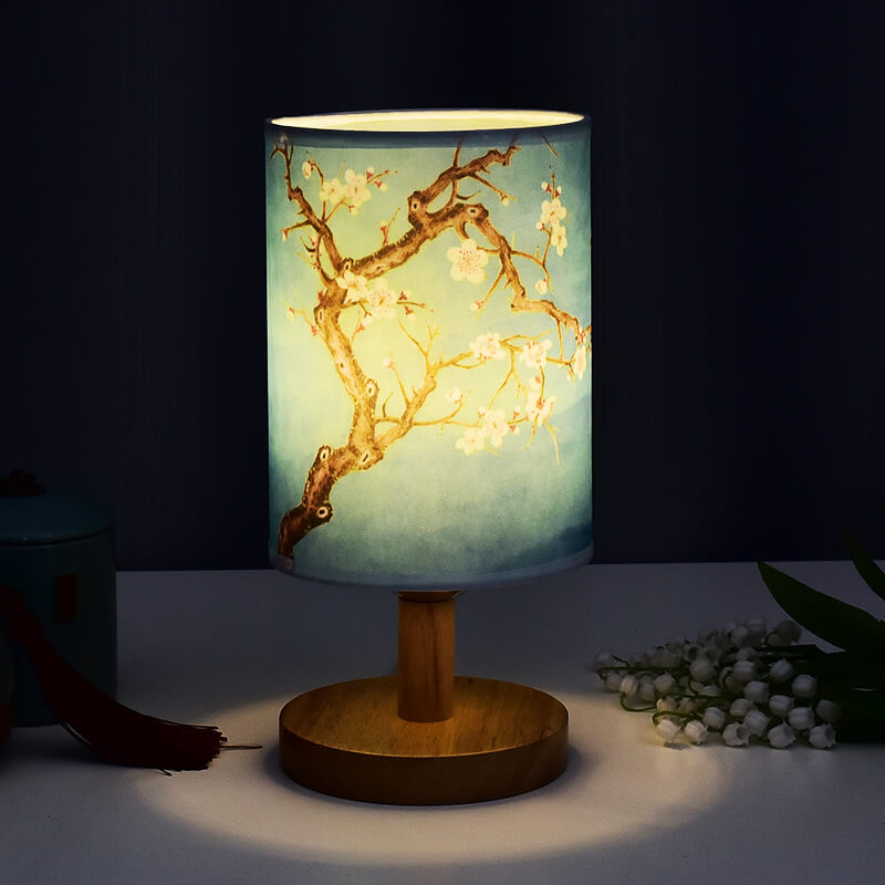 LED-bordslampa i trä – naturlig elegans, mjukt sken MILA Sverige