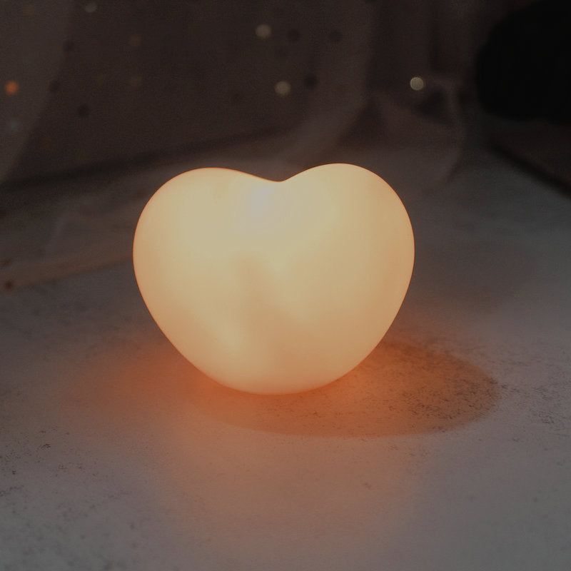 Luminous Heart LED-bordsnattlampa – Chic silikonglöd MILA Sverige
