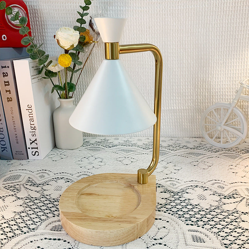 Contemporary Iron & Wood Bordslampa – Cone Shade MILA Sverige