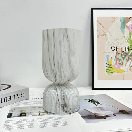 Modern minimalistisk glasbordslampa – elegant cylinderdesign MILA Sverige