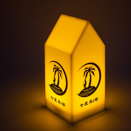 Art Deco LED-bordslampa – elegant hårdvarudesign Save translation MILA Sverige