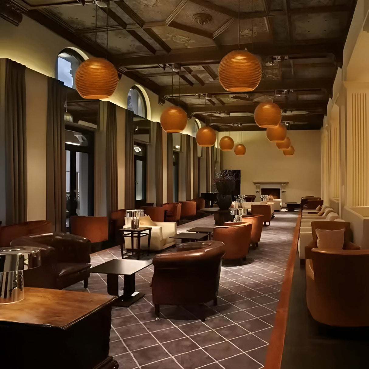 ShadowFlare Light – Dekorativ Metall Pendellampa Carvallo