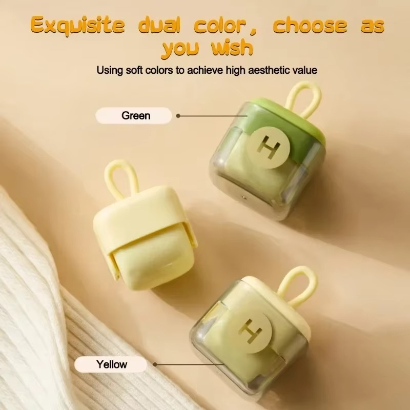 Kompakt återanvändbar luddrulle – Resevänlig borttagare av djurhår och damm för kläder och tyger MILA Sverige