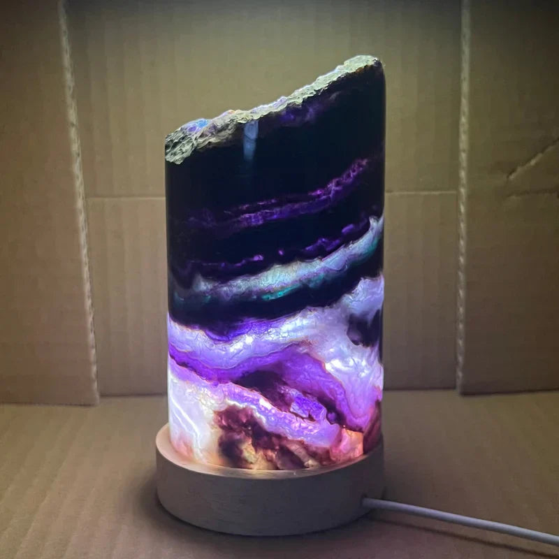 RainbowGlow – Fluorite table lamp with enchanting light effects for a calming atmosphere Carvallo