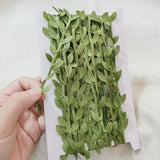 Carvallo Dekoband med konstblad | Grönt bladband | För DIY, bröllop, borddekoration & presentförpackning Carvallo