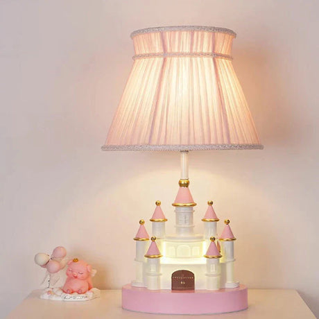 DreamCastle - Sago Takkelampa i Slott Design för Barnrum Carvallo