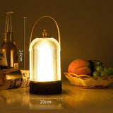 VintageGlow - Bärbar Retro Fågelbur Bordslampa – Stämningsfull LED Belysning i Klassisk Design Carvallo