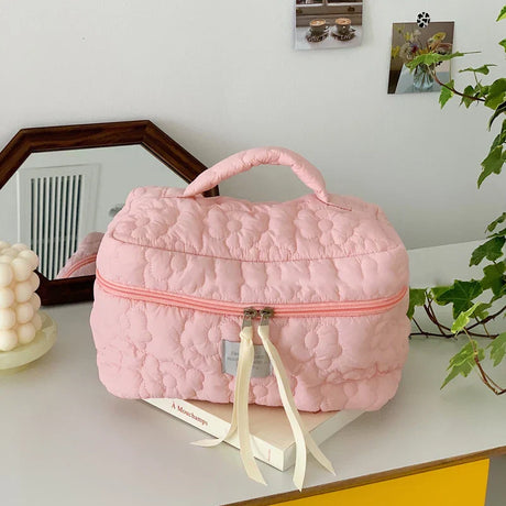 Carvallo Vadderad KosmetiskPåse i Bomull | MakeupPåse med Dragkedja för Damer | Resekulturpåse med Blommönster & Inre Fack Carvallo