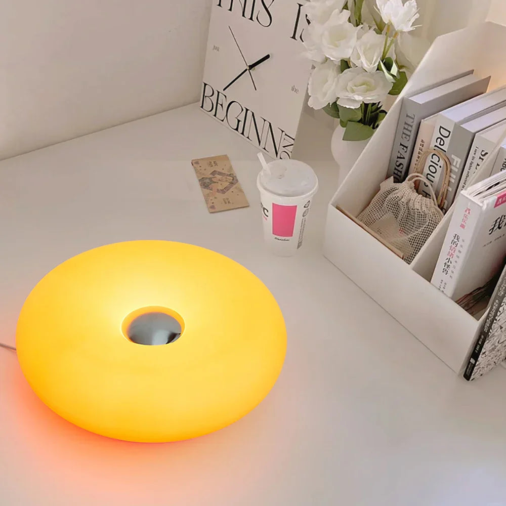 USB Bordslampa med Touch Control och RGB Färgväxling – Dimbar Säng- eller Skrivbordslampa för Sovrum och Vardagsrum Carvallo