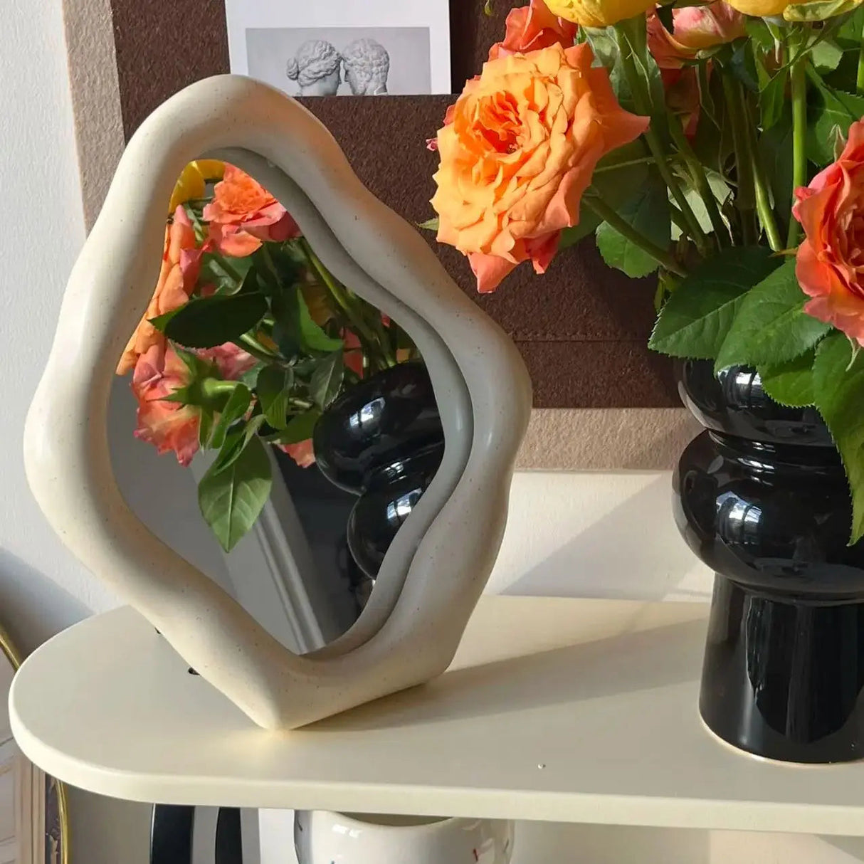 RetroLume - Snyggt oregelbundet sminkspegel med vintage charm och modern appell Carvallo