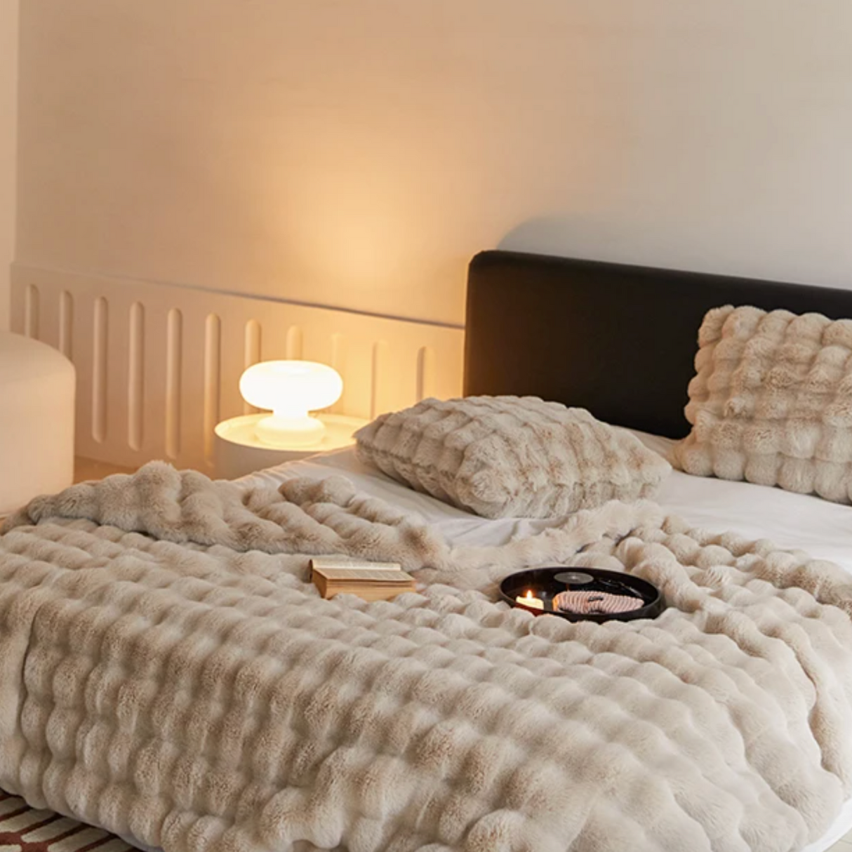 Carvallo – Lyxig Fuskpäls Kuddeöverdrag för Stilfull Komfort Carvallo