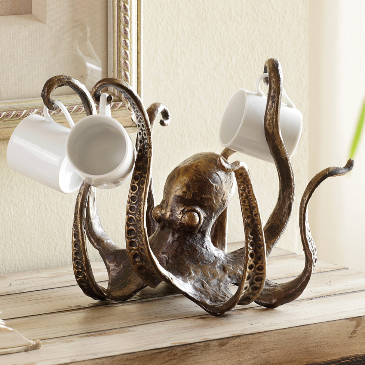 OctoSip – Unik bläckfisk te-kopphållare med tentakler för finurlig inredning Carvallo