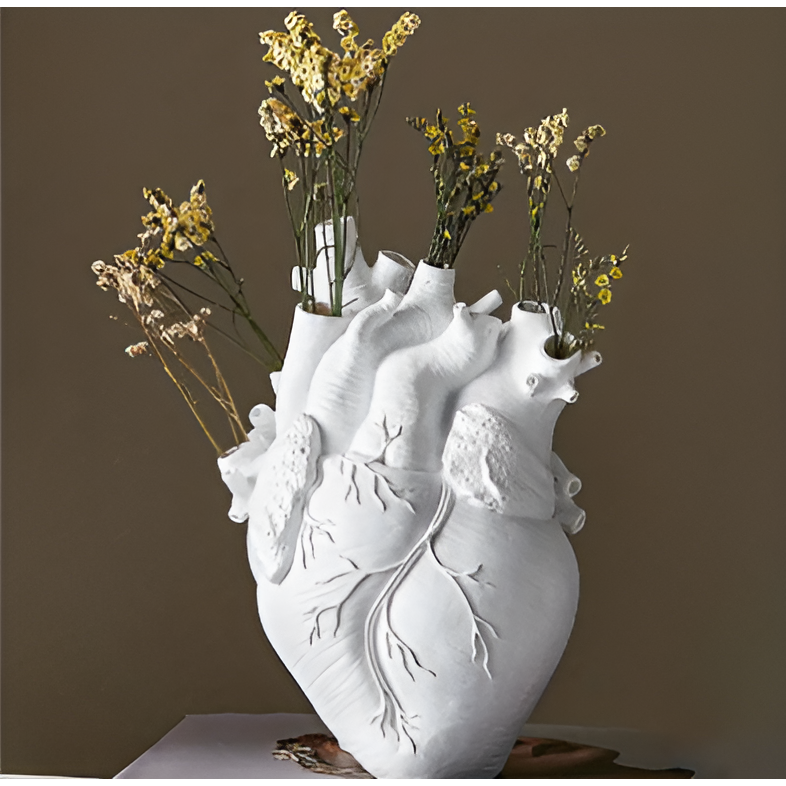 BloomHeart Vase - Elegant Grekiskt Inspirerad Hjärta Formad Torkad Blomkruka Carvallo