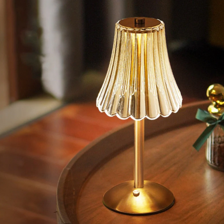 Uppladdningsbar USB-LED-bordslampa i retrodesign Carvallo