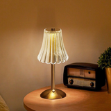 Uppladdningsbar USB-LED-bordslampa i retrodesign Carvallo