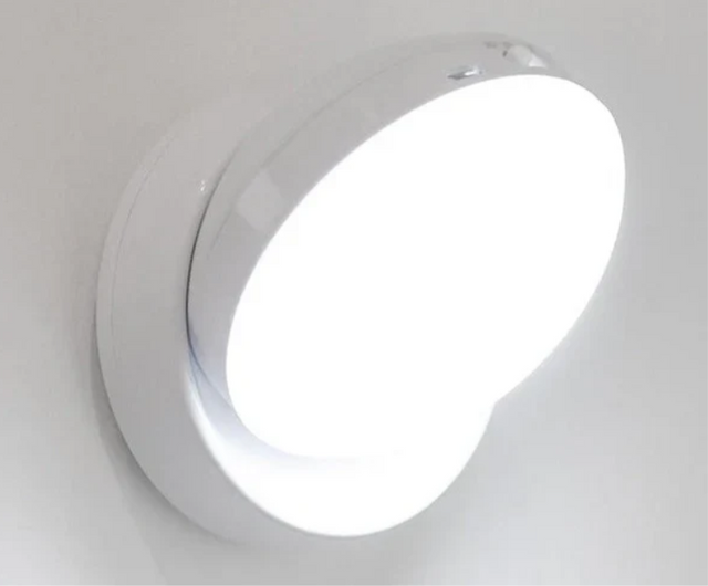 Smart rörelsesensor nattbelysning – Energibesparande och Automatisk Carvallo