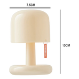 Mini-sensation för ditt hem Bordslampa för vänner Carvallo