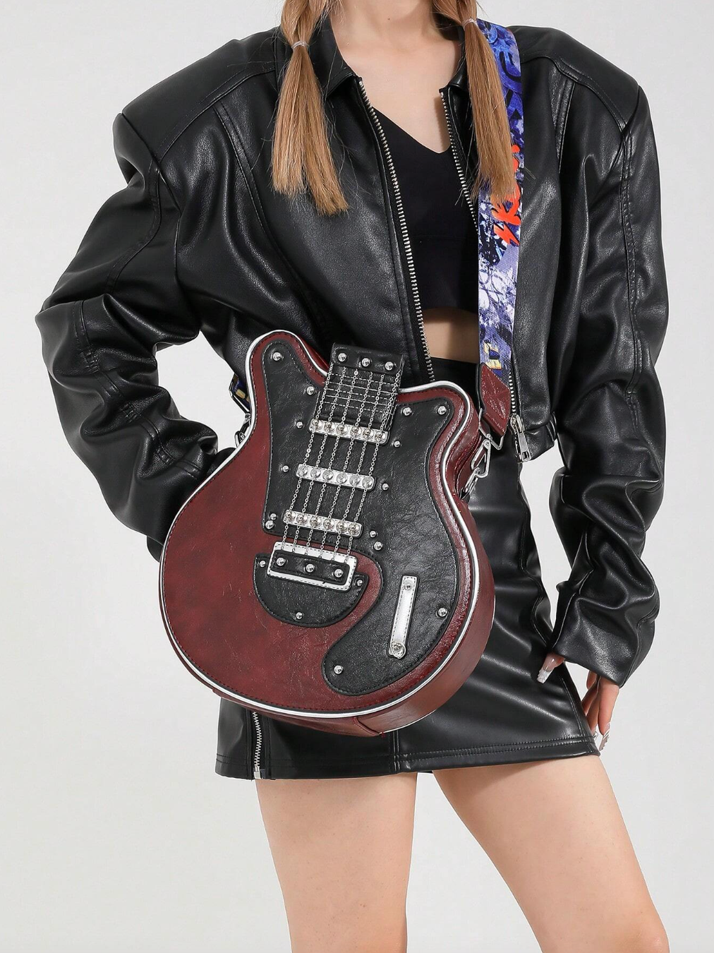 Rockstar - Vintage Retro Gitarr Crossbody Väska MILA Sverige