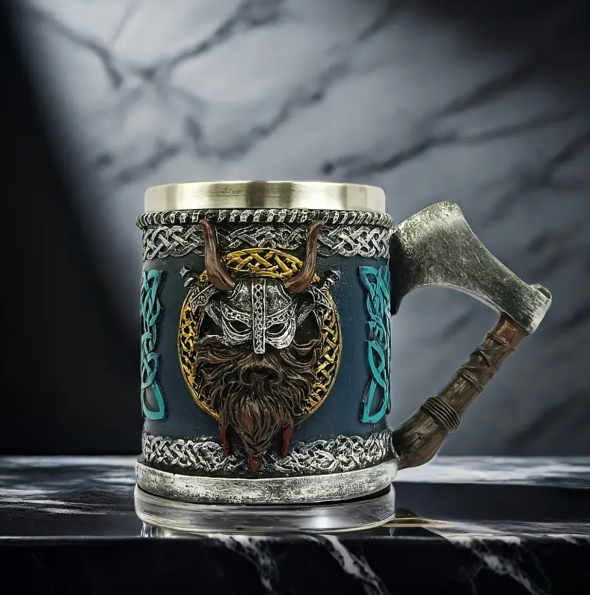 Nordisk krigare keramisk mugg — Robust vikingastil MILA Sverige