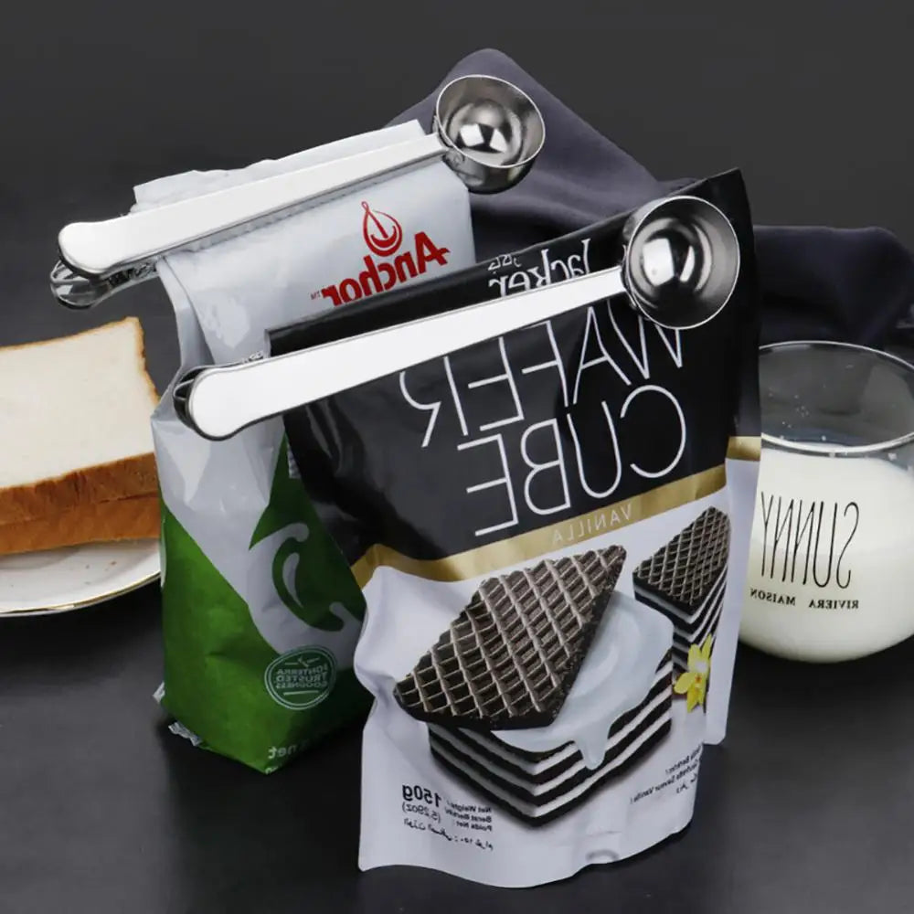 ClipCafé – Stilren Kaffe- sked med Praktisk Klippdesign Carvallo