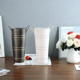 Retro Eisen-Blomkruka med handtag – Dekorativ metallblomkruka för hemmet Carvallo