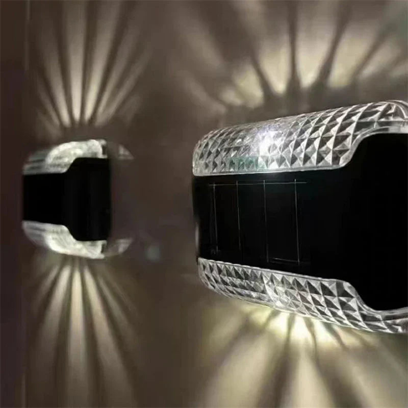 Carvallo Solar-vägglampa i 4-pack | Rörelsesensitiv | IP65 Vattenskydd | Varmvitt LED-ljus Carvallo