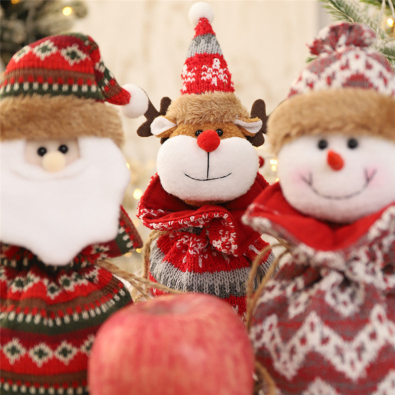 4x Stickade Julklappspåsar 3D-dockor, Jultomte, Snögubbe, Älg, Hund-Kök-BB-Hemnix