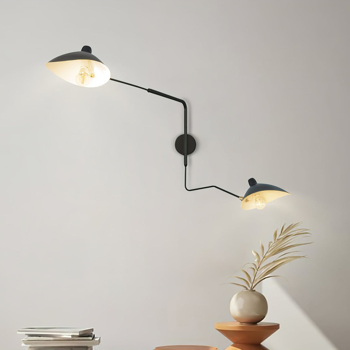Äkta Serge Mouille Vägglampa – Designer Minimalistisk Sconce Carvallo
