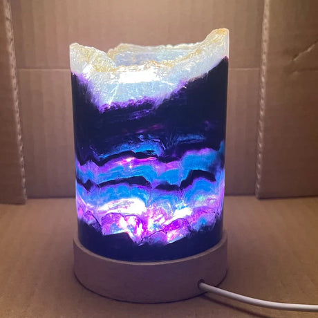 RainbowGlow – Fluorite table lamp with enchanting light effects for a calming atmosphere Carvallo