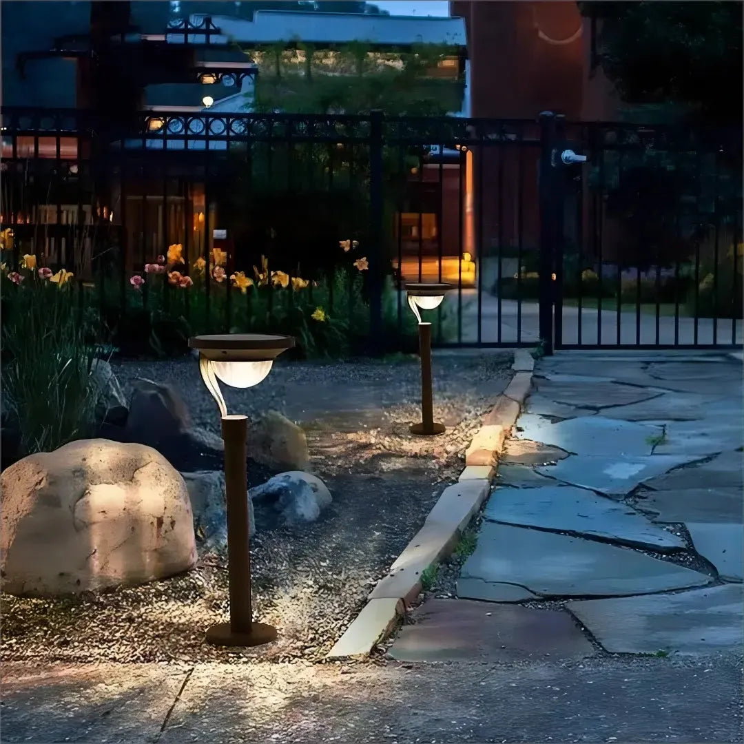 GardenGuard Light - Vattentätt solarljus för trädgården Carvallo