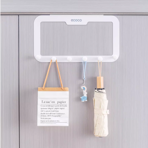 Praktisk dörrkrok för upphängning Carvallo