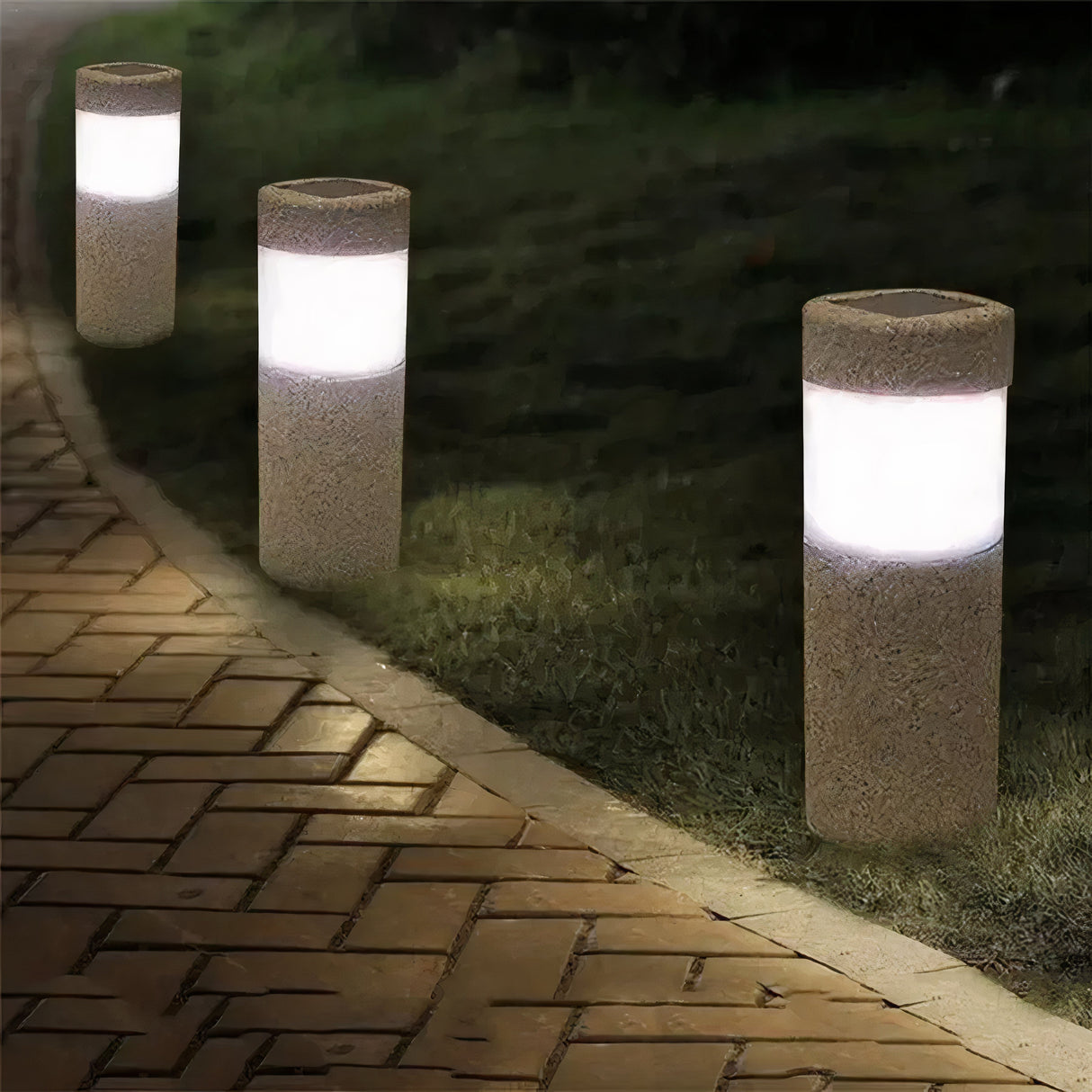 Carvallo Trädgårdslampa | Solenergi LED Pelare | Väderbeständig & Elegant | 38 cm Höjd Carvallo