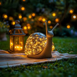 ShellGleam – Dubbel musselformad lampa med mjukt gyllene sken Carvallo