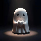Spooky Cute Ghost Figuriner Carvallo