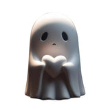 Spooky Cute Ghost Figuriner Carvallo