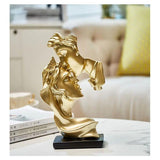 Sweet Kiss - Pannkyssande älskande staty Carvallo