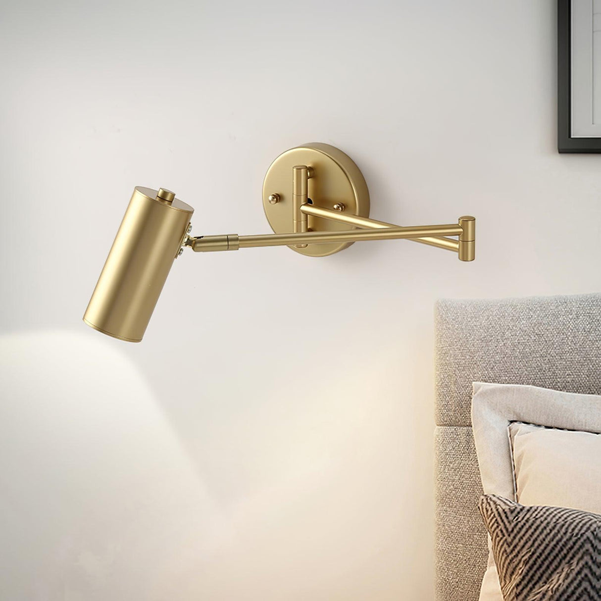 Retro Swing Arm Wall Lamp – Stilig Accentbelysning för Lästhörnor Carvallo