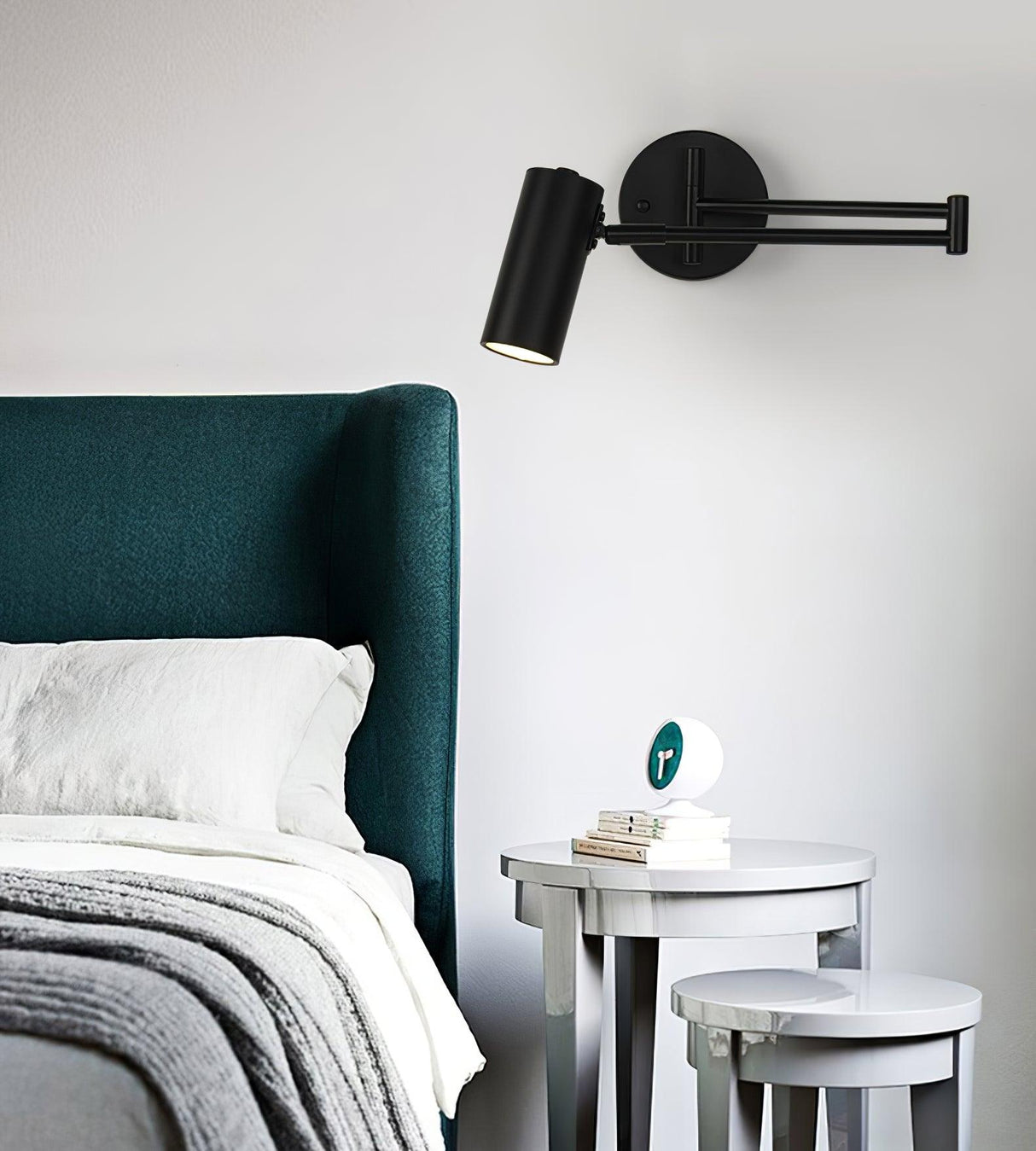 Retro Swing Arm Wall Lamp – Stilig Accentbelysning för Lästhörnor Carvallo