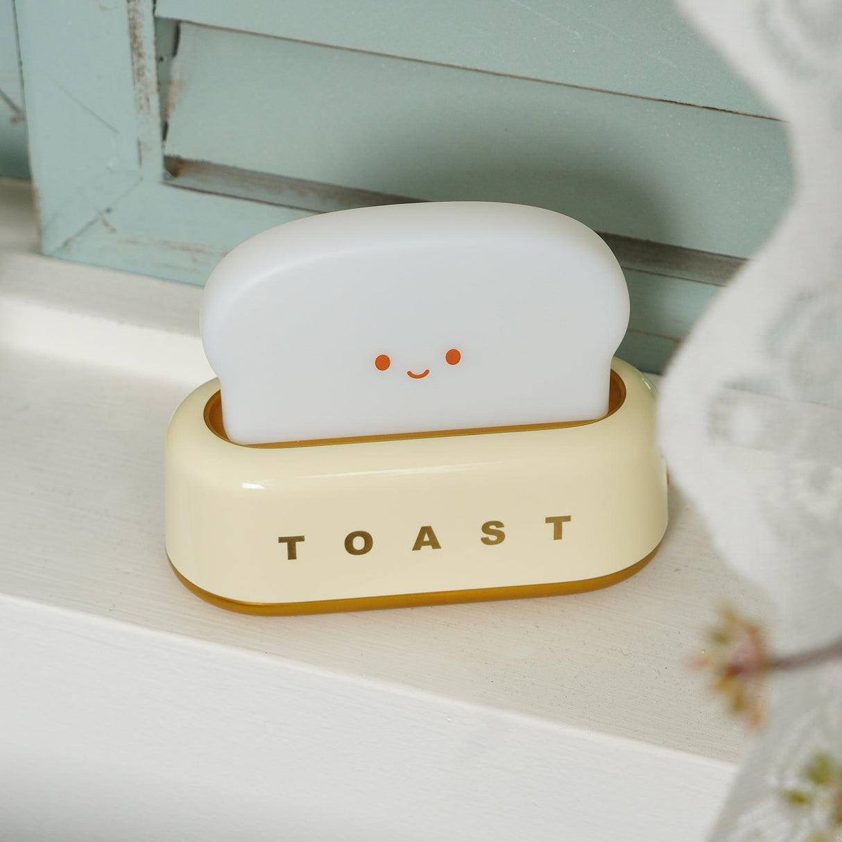 GlowToast Lampa – Bärbar Bröd-Toast Cartoon LED Nattlampa Carvallo