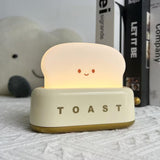 GlowToast Lampa – Bärbar Bröd-Toast Cartoon LED Nattlampa Carvallo