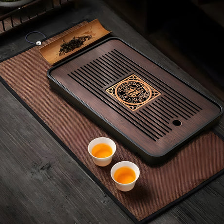 Enkel Kungfu Bambuste Tray med Vattenavledningsdesign Carvallo