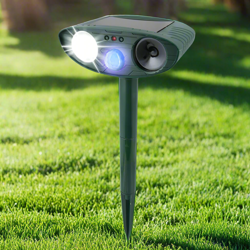 Royaleva Ultrasonic Kaninrepeller – Solenergidriven och Blinkande Ljus – Bli Av Med Kaniner Carvallo