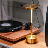 Ambient Metallic Trådlös Bordslampa Carvallo