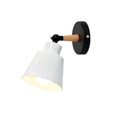 LED Vägglampa i massivt trä – Minimalistisk design för sovrum och hall Carvallo