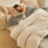 SleepEase Komforter - Ultra-mjuk Lönnlöv All-säsong Täcke Carvallo