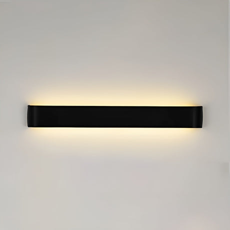 SleekShine Light - Modern LED Vägglampa av Metall Carvallo