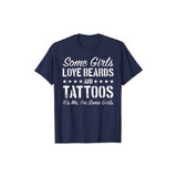 Vissa Tjejer älskar Skägg och Tatueringar T-Shirt-Clothes for women-Hemnix-Marinblått-S-Hemnix