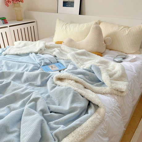 Solène Floral Prägad Sherpa Filt Carvallo