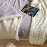 Solène Floral Prägad Sherpa Filt Carvallo